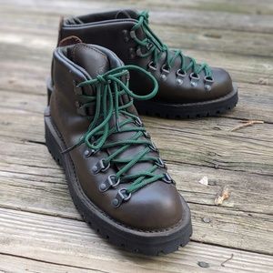 NEW Danner hiking boots.